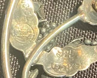 vintage Danecraft sterling silver rose bouquet brooch pin.