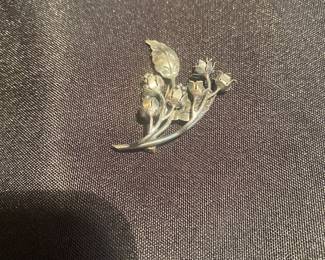 vintage Danecraft sterling silver rose bouquet brooch pin.