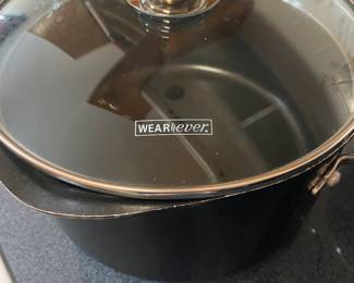 non-stick casserole pot with a glass lid