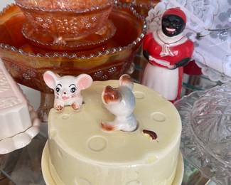 Vintage Ceramic Covered Cheese dish with a lid that has mouse figurines on top