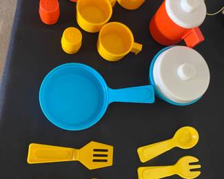 Vintage Fisher - Price Magic Burner kitchen set - includes pots, pans, plates, cups and utensils