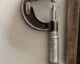 Starrett Thread Comparator Micrometer