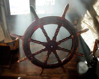 ANTIQUE WOODEN SHIPS WHEEL "LARGE VESSEL" 8 SPOKE 39.5” Diameter $225.00