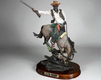 Stunningly Realistic Western Cowboy On Bucking Bronco Horse Statue $25.00