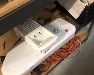 portable clothes press