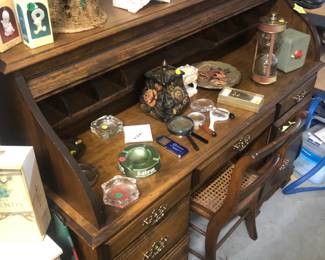 rolltop desk