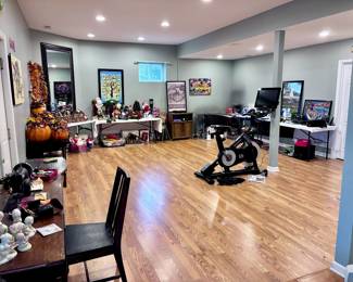 Video Games, NordicTrack Bike, Beer Signs, Wall Sign, Posters, Christmas, Halloween, Home Décor, Sewing Machine, Precious Moments and More