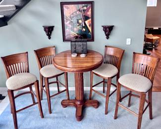 Pub Table with Chairs / Bar Height Table and Chairs