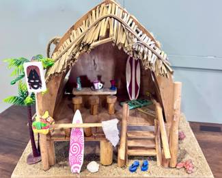 Tiki Hut 