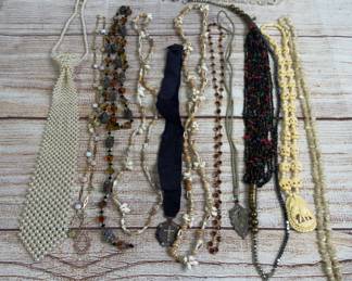 Vintage Costume Jewelry Necklace Lot Mixed Styles Boho Skulls Shells Pearls