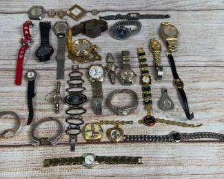 Lot of 30 Vintage & Modern Costume Watches - Mixed Styles & Eras