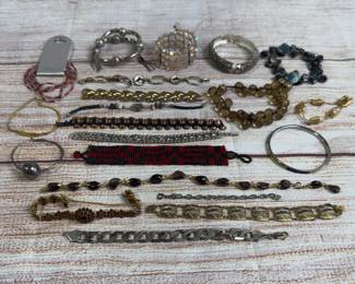 Vintage Costume Jewelry Bracelet Lot 20pc Mixed Styles for Craft Repair