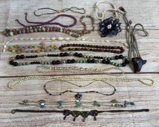 Vintage Costume Jewelry Necklace Lot 15 Pcs Beaded Stone Unsearched 14oz