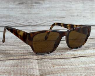Vintage Bausch & Lomb i's W1829 Tortoise Sunglasses w/ Case & Tag
