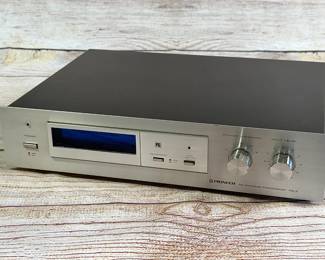 Pioneer RG-2 Dynamic Processor Vintage Stereo Audio Expander