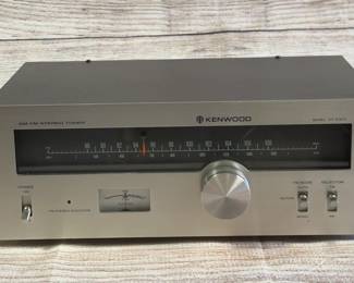 Vintage Kenwood KT-5300 AM/FM Stereo Tuner Audio Component