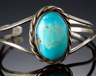 Vintage Native American Turquoise Sterling Silver Cuff Bracelet