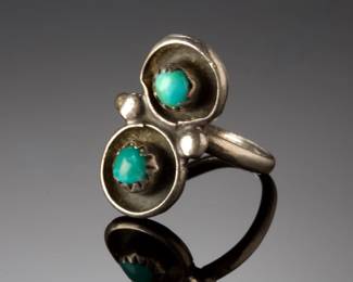 Native American Turquoise Silver Petite Ring, Size 3