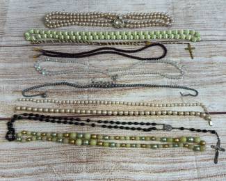 Vintage Costume Jewelry Lot 10 Necklaces Faux Pearls Rosaries For Repair Craft