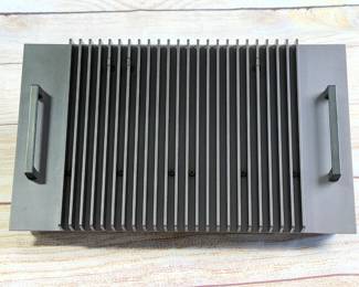 Vintage Nakamichi 620 Wedge Stereo Power Amplifier Amp Powers On