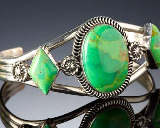 Running Bear Trading Sterling Silver Gaspeite Native American Cuff Bracelet