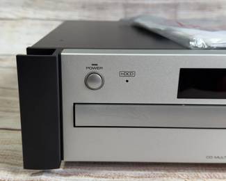 Rotel RCC-1055 Multidisc CD Changer Player HDCD Audio