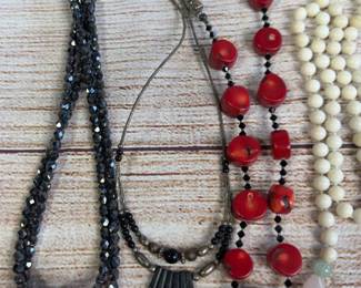 Vintage & Modern Costume Necklace Lot (15) - Various Styles, Unsearched