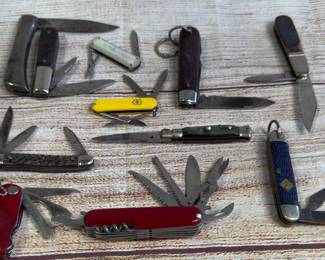 Vintage & Modern Pocket Knives Lot - 11 Multi-Tool, Barlow, Boy Scout