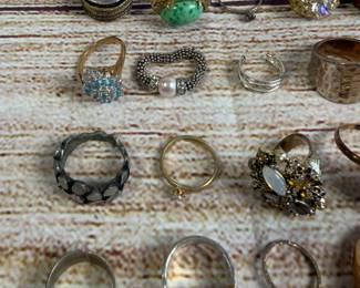 Lot of 33 Vintage Costume Jewelry Rings Rhinestone Faux Gem Unsearched Estate
