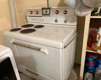 . . . vintage Philco stove