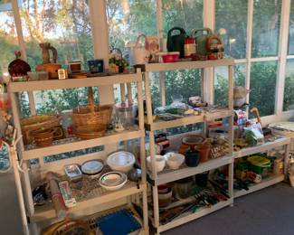 Kitchenware, garden ware