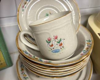 International China Stoneware Heartland Dish Set