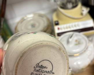 International China Stoneware Heartland Dish Set