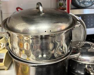 Belgique Stainless Steel 6 Qt Stock Pot & Steamer