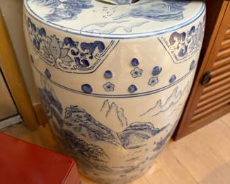Chinese Blue and White Porcelain Garden Stool