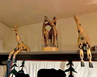 Wood Carved Hugging Giraffes Figurine, Pair of Shelf Sitting Giraffe Figurines with Articulated Legs