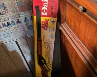 Daisy Red Ryder BB Gun