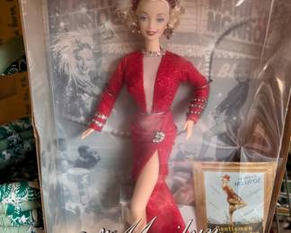 1997 Hollywood Legends Collection - Collector Edition Barbie as Marilyn Monroe