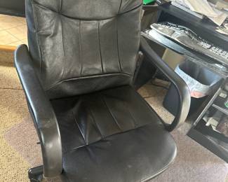Executive office chair