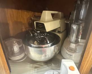 Kitchen appliances