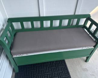 Green bench