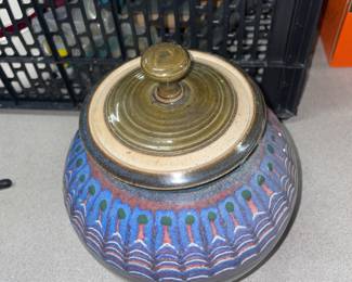 Signed Louisiana pottery 