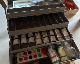 Liquitex Professional Acrylic Artist Color Paints, Sanford's Tempera Colors Paint Set, Art Supply Storage Box