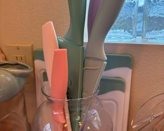Set of 5 Cuisinart Pastel Colors Kitchen Knives