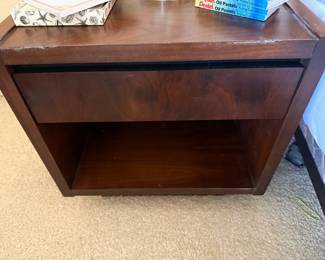 Lane Mid Century 1-Drawer Night Stand