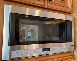Sharp built in microwave. This will be uninstalled and located in the garage. 