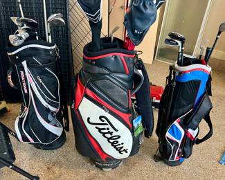 Lots of golf clubs!