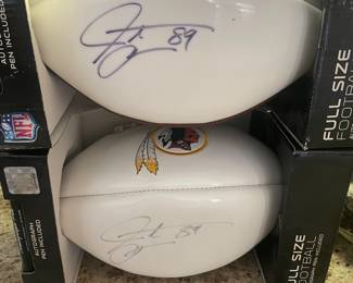 2, Santana Moss #89 Autographed Washington Redskins football 