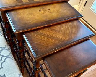 Set of 4 nesting tables