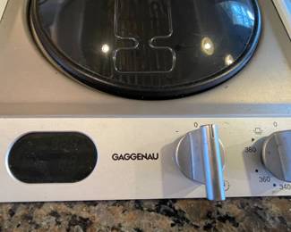 Gaggenau professional grade cook top. This unit will be uninstalled and located in the garage. 